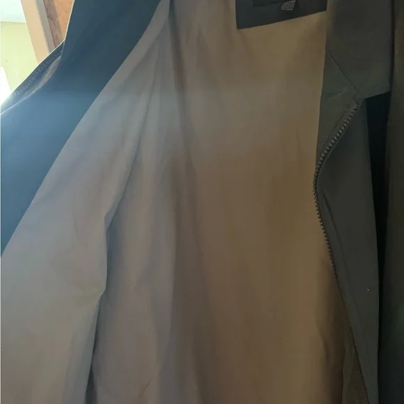 Claiborne Gray Lightweight Shirt Jacket - Picture 3 of 8